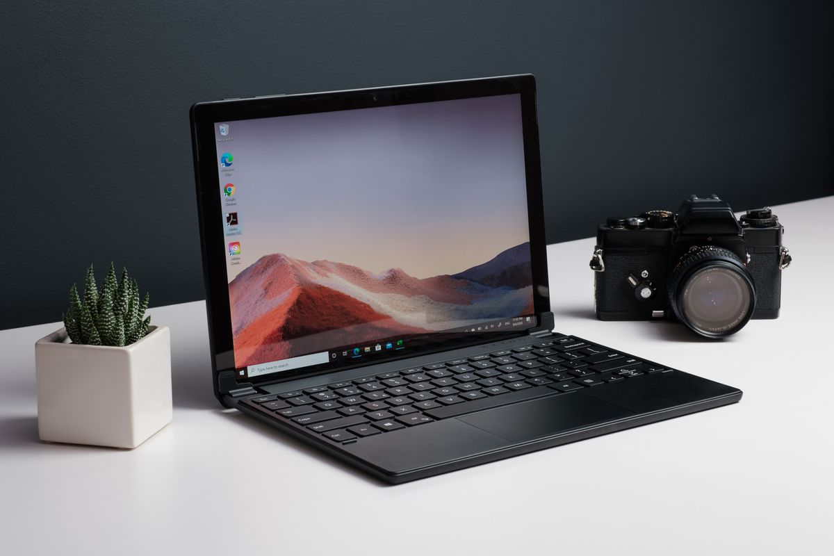 Brydge 12.3 Pro Plus