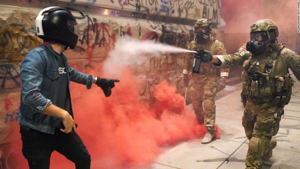 Portand protestas: 18 personas enfrentan cargos federales después de arrestos en el juzgado