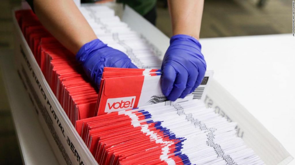 Campaña de Trump demanda a Nevada por proyecto de ley de votación por correo